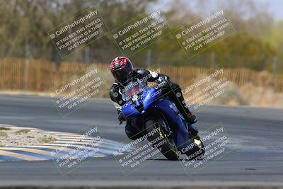 media/Apr-09-2022-SoCal Trackdays (Sat) [[c9e19a26ab]]/Turn 3 (135pm)/